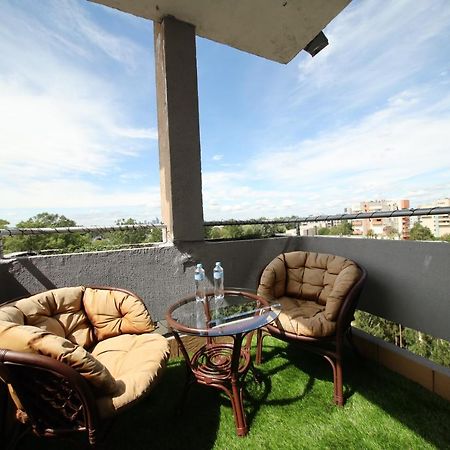 ורשה Bronco Apartments מראה חיצוני תמונה