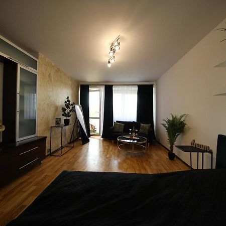 ורשה Bronco Apartments מראה חיצוני תמונה