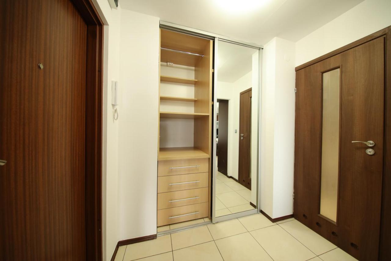 ורשה Bronco Apartments מראה חיצוני תמונה